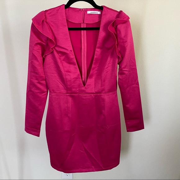 GLAMOROUS mini dress - Picture 2 of 11